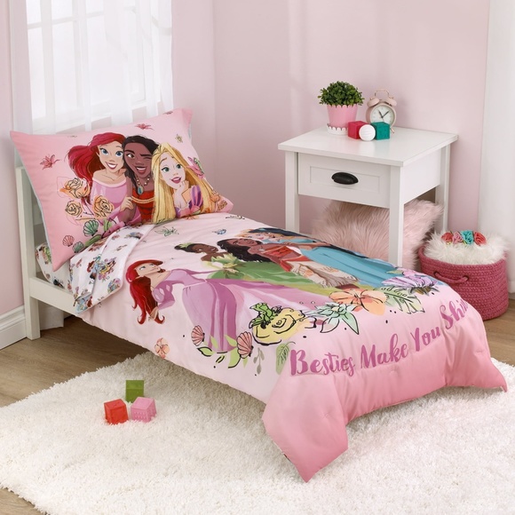 Disney Princess 4-Piece Bedding Set - Picture 1 of 7